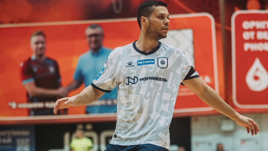 Alex Felipe tinha 32 anos e foi formado na base do Corinthians Futsal
