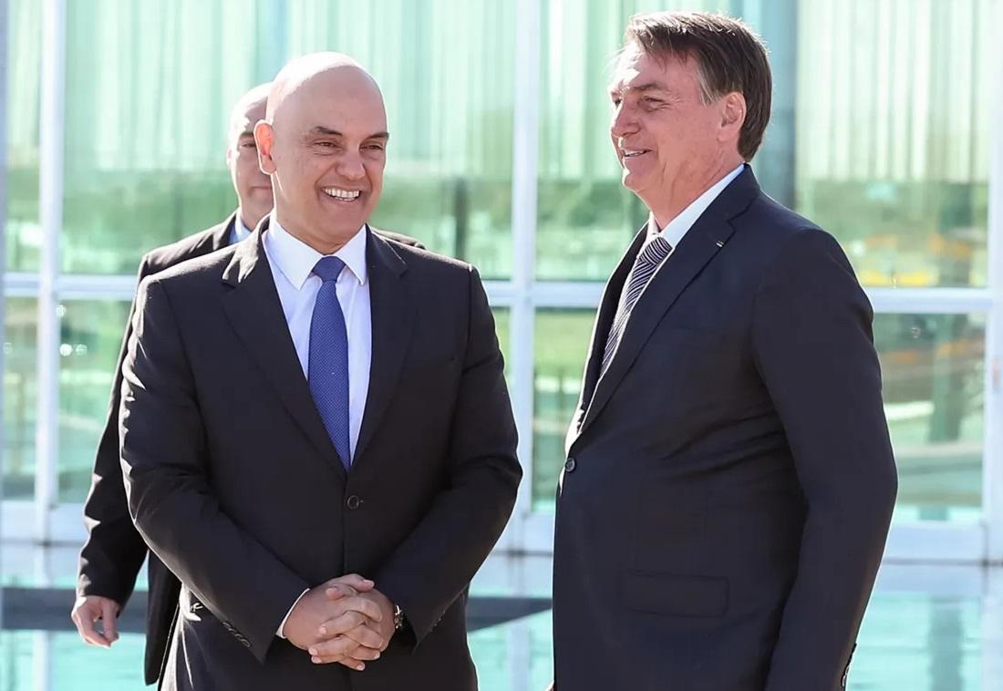 O ministro do STF Alexandre de Moraes e o presidente Jair Bolsonaro