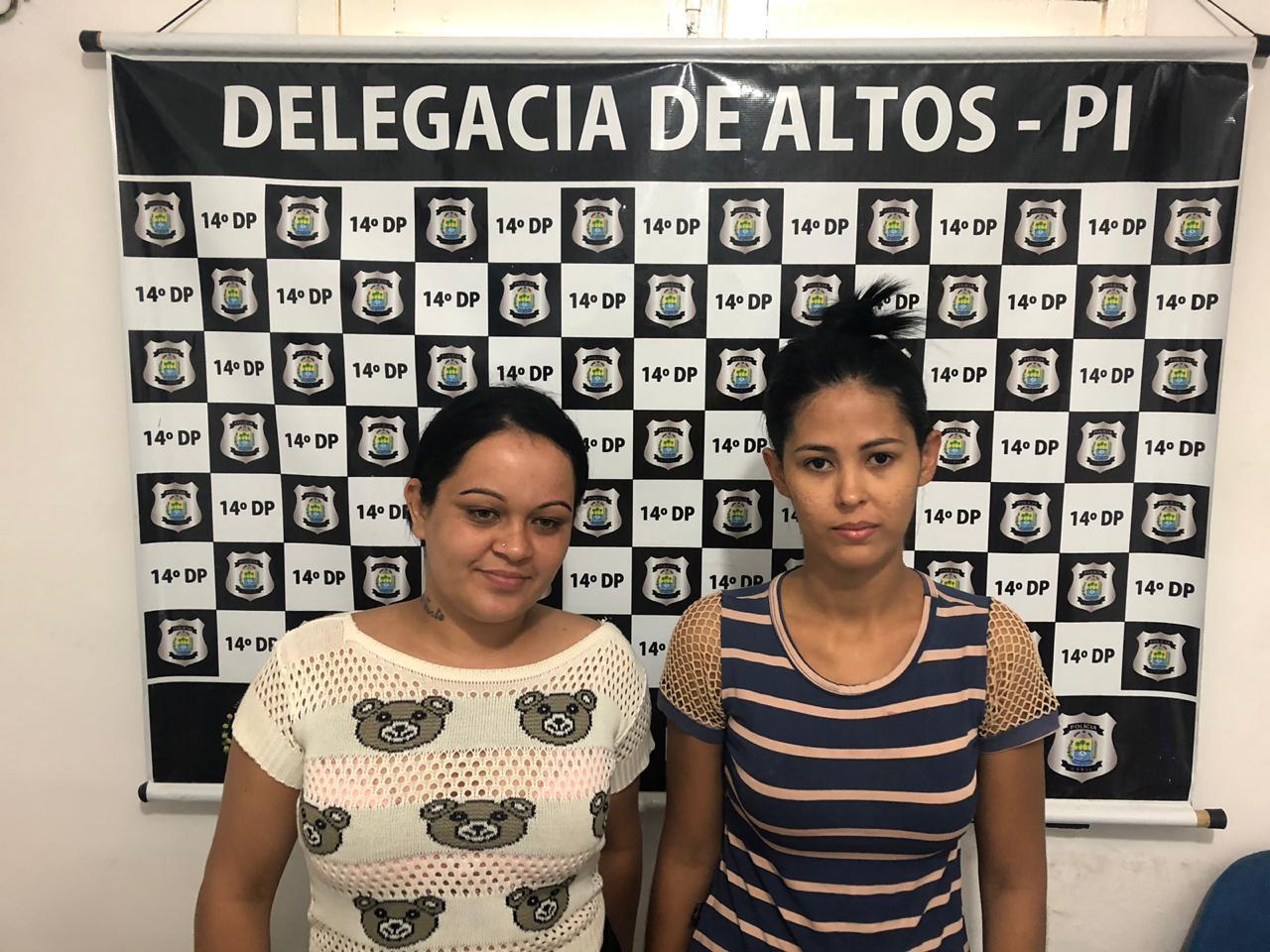 Mulheres foram detidas durante cumprimento do mandado de prisão