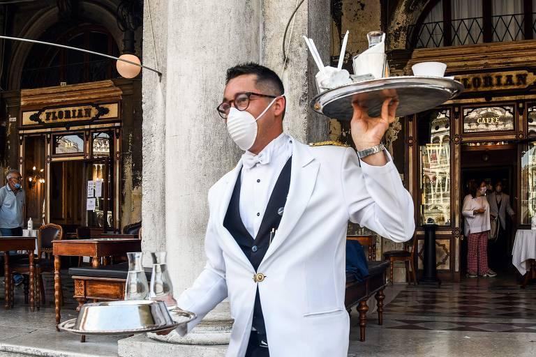 CE pagará auxílio de R$ 1 mil a trabalhadores de restaurantes que estão desempregados