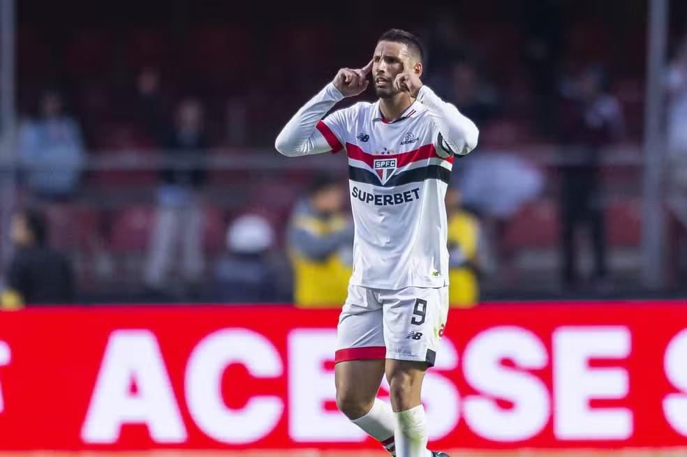 São Paulo x Bahia, Calleri