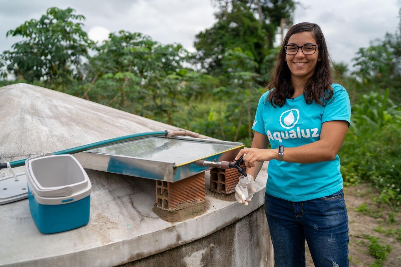 Anna Luísa Beserra, 21 anos, criadora do Aqualuz