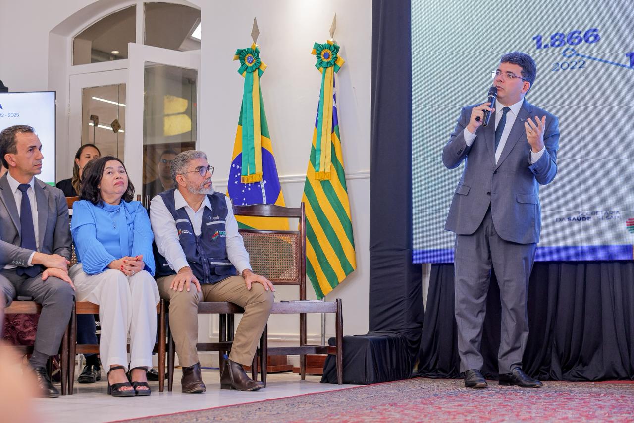 Meta do governo é alcançar média de 30 dias, superando desempenho da rede privada