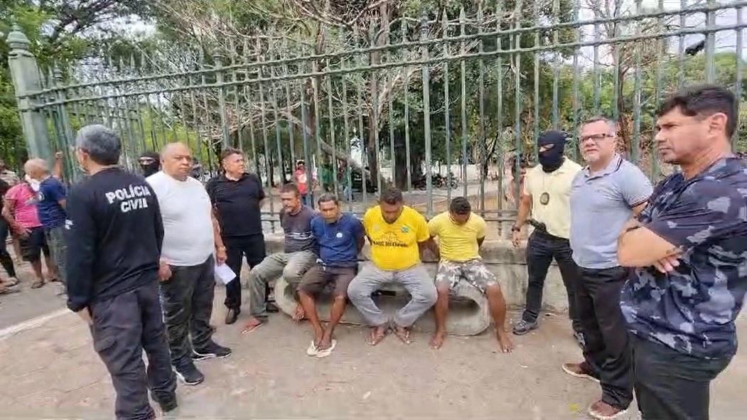 A quadrilha se faz passar por flanelinhas