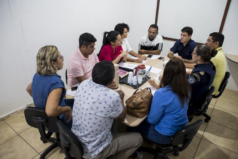 Entidades em reunião para definir campanha