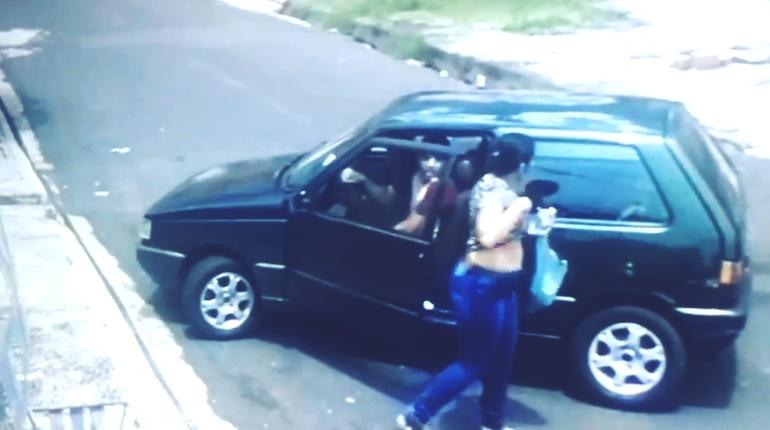 Assalto ocorreu por volta das 12h na zona Norte
