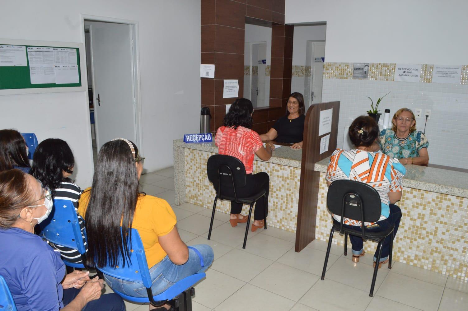 Interessados devem se cadastrar no Sine para serem encaminhados para as vagas