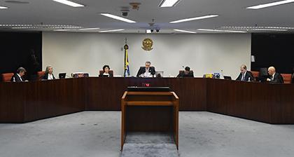 Sessão no STF