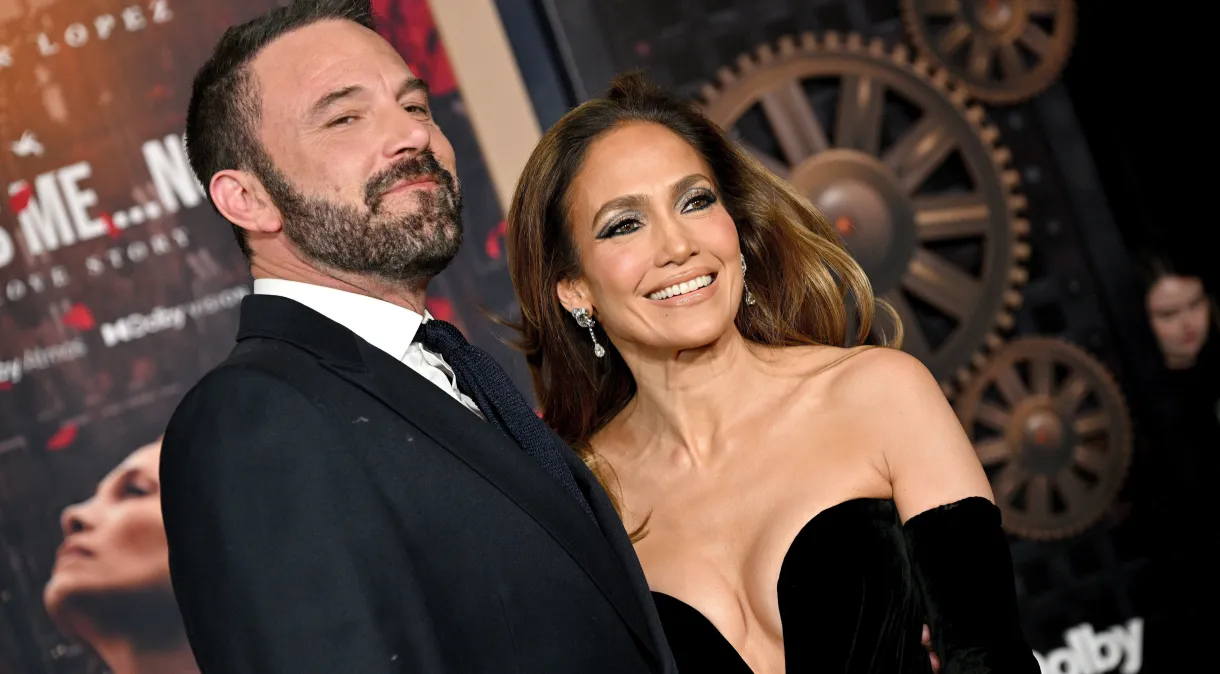 Ben Affleck e Jennifer Lopez na premiere de "This is Me... Now
