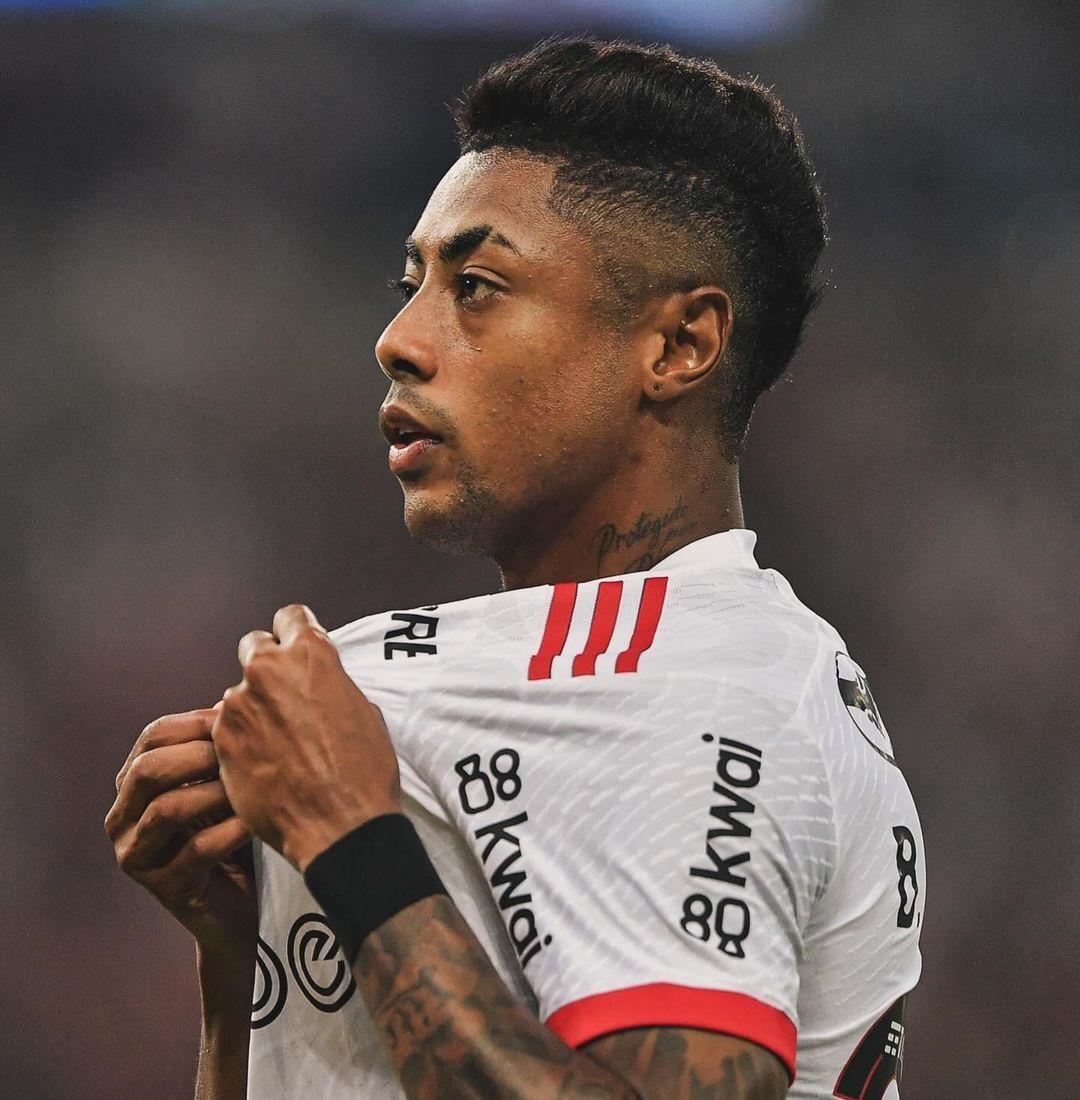 O jogador Bruno Henrique