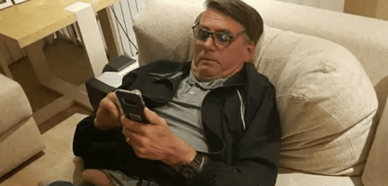 Ex-presidente Jair Bolsonaro recebeu mais de R$ 17 mi em doações por pix