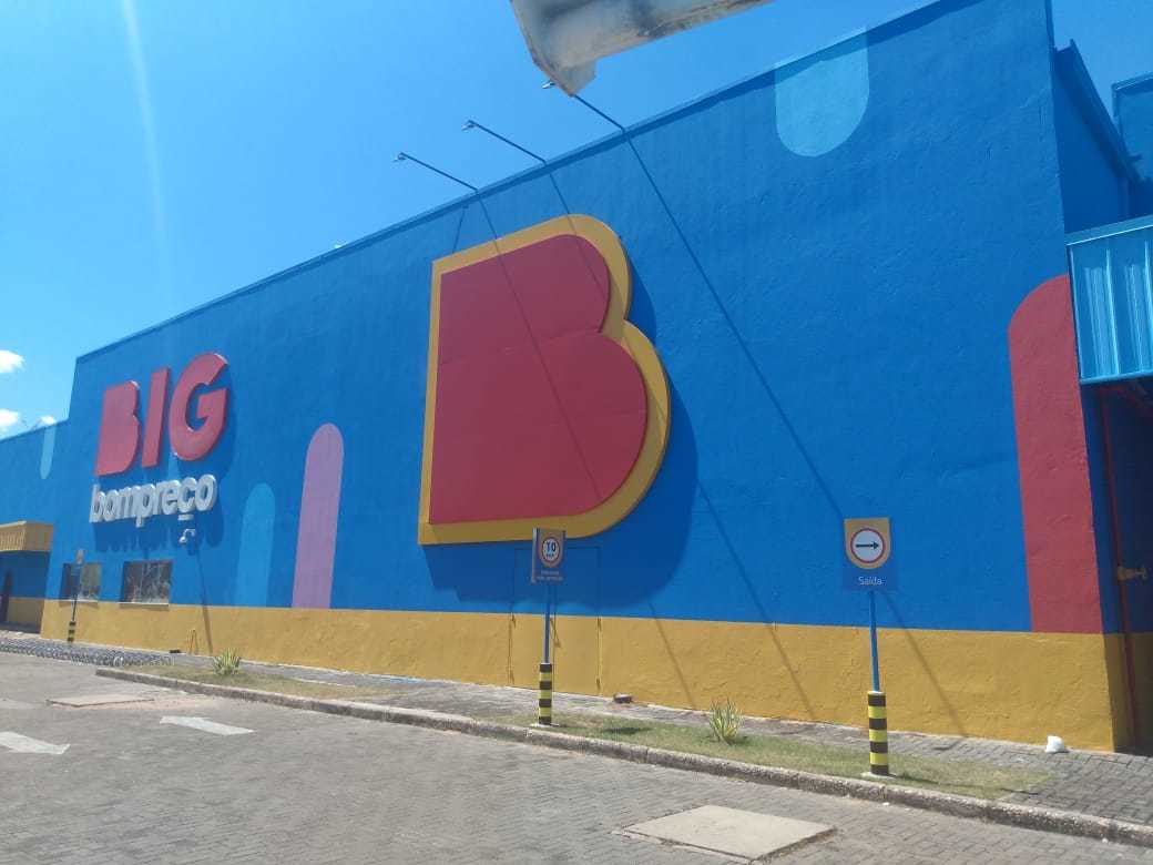 Big Bom Preço foi assaltado na noite dessa segunda-feira, 4