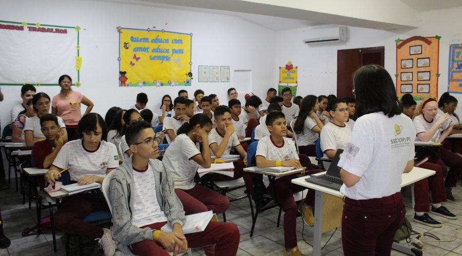 Palestra sobre Setembro Amarelo atinge cinco mil alunos