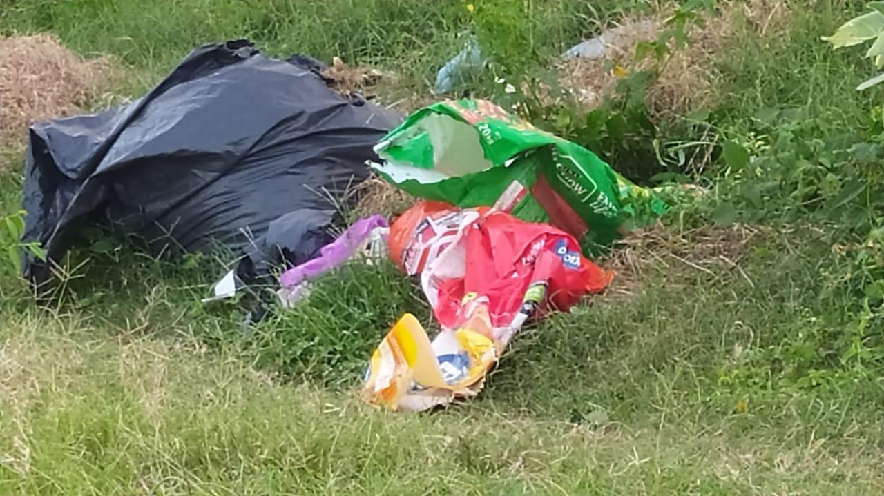 Cabeça é encontrada dentro de saco de ração