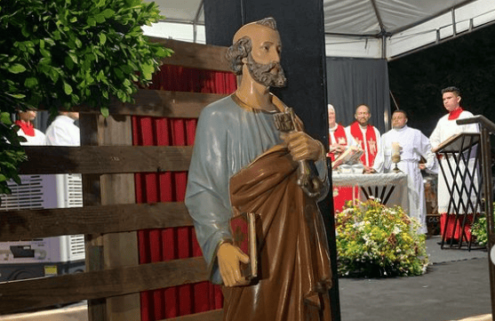 Festejos de São Pedro, apóstolo e pescador, atrai fiéis de toda Teresina