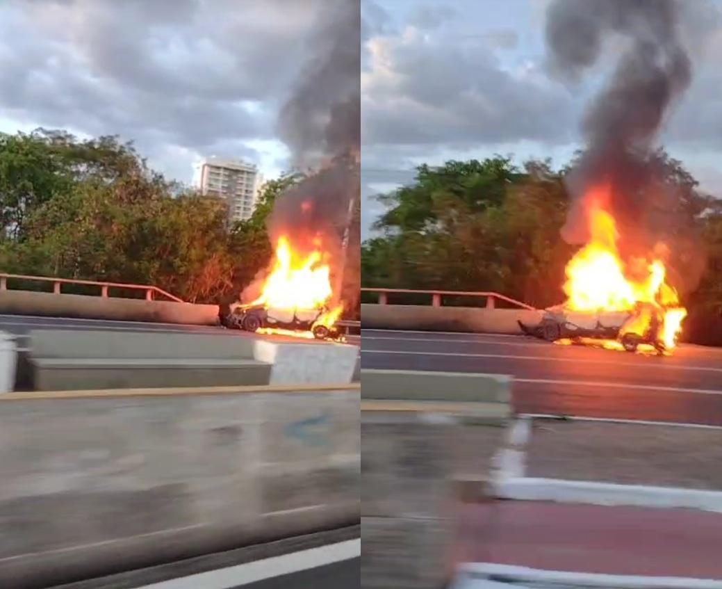 O veículo ficou completamente destruído pelas chamas
