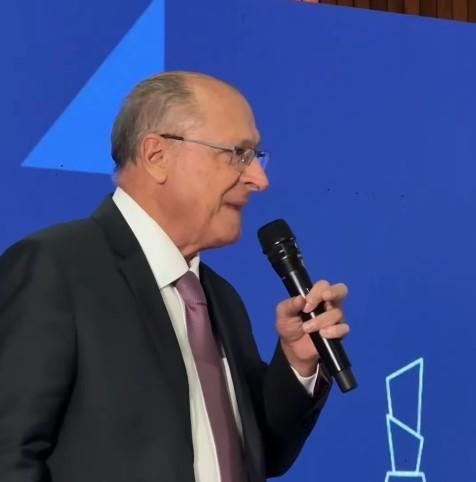 Alckmin participou da solenidade a convite do ministro Wellington Dias, do MDS