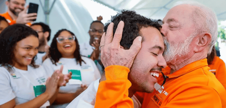 Presidenet Lula durante evento de anúncio de investimentos da Pedrobras