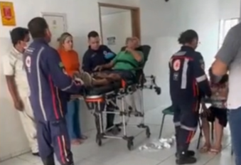 Parte do teto de UBS desaba e deixa três idosos feridos na zona Norte de Teresina