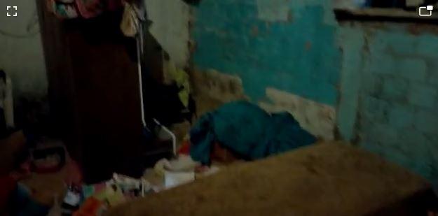 Casa é invadida por criminosos