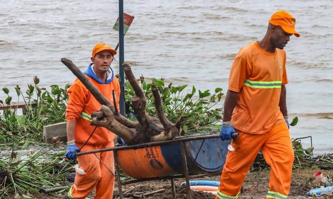 As fortes chuvas que atingiram o RS começaram a cair em 27 de abril