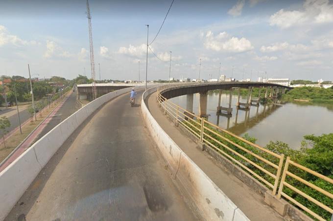 Ponte da amizade