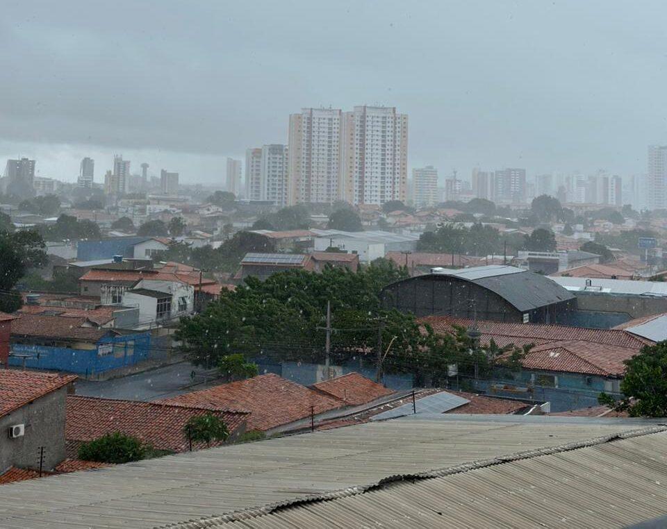 No sábado (14), as chuvas devem se tornar mais frequentes