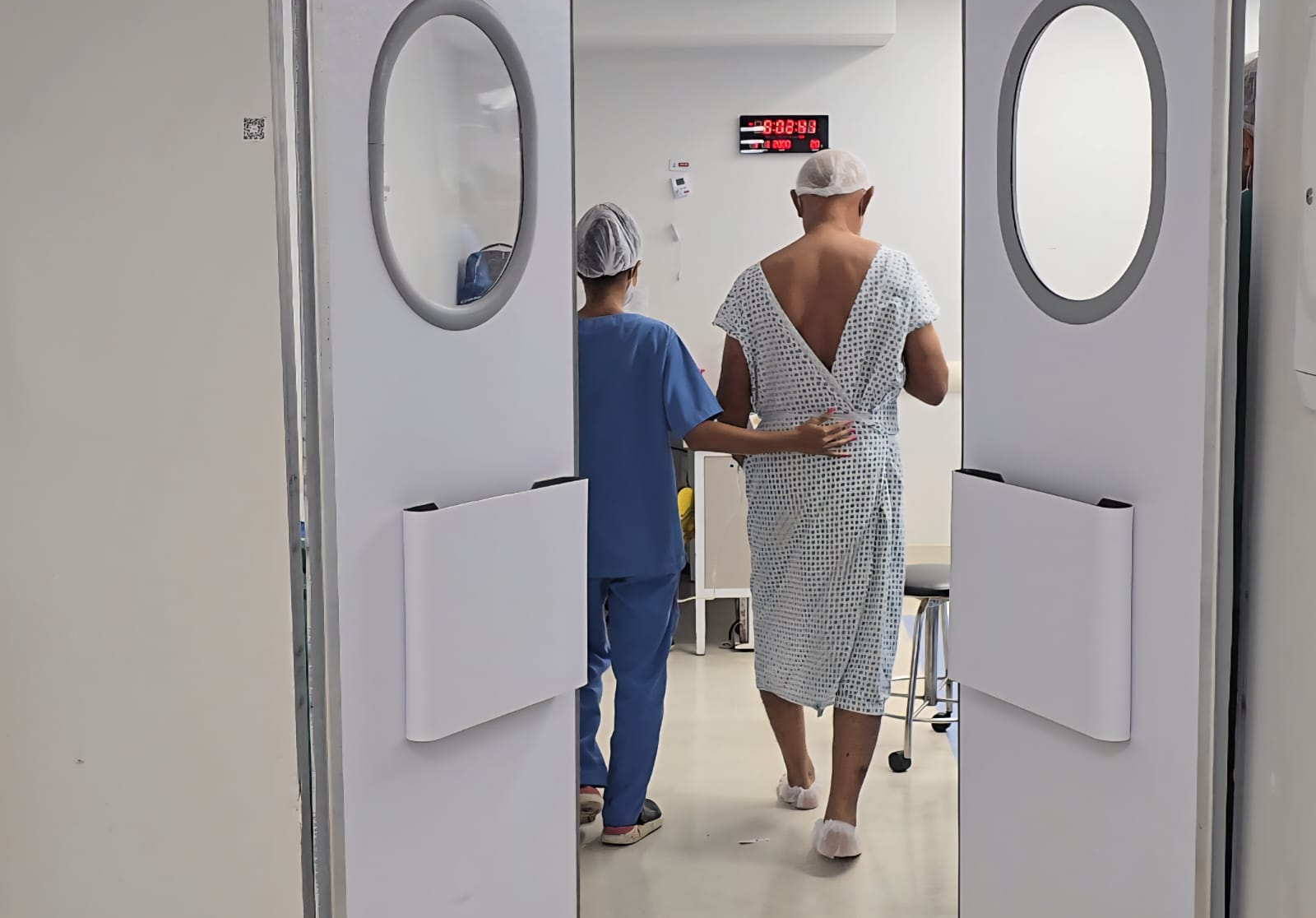Após 30 anos de dor, paciente do SUS faz cirurgia de joelho em hospital privado no Piauí