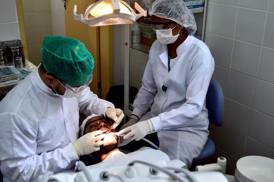 Atendimento odontológico