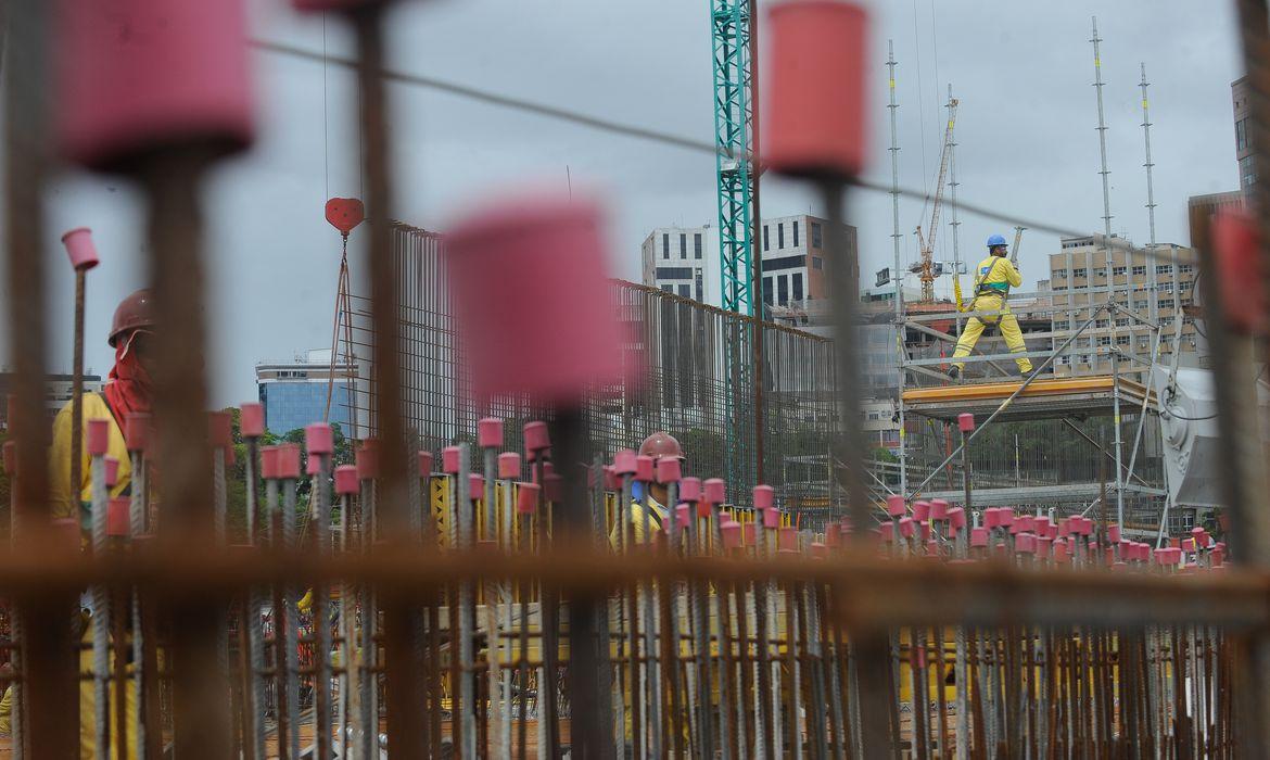 Construção civil é um dos setores beneficiados pelo FPM