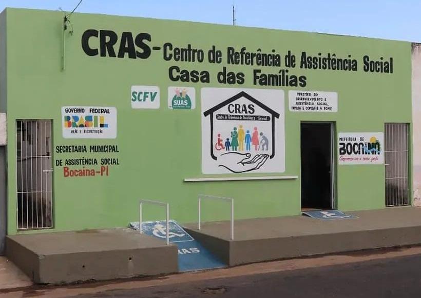 Rampa de acessibilidade do CRAS de Bocaina dá acesso a uma parede, impedindo o acesso de cadeirantes