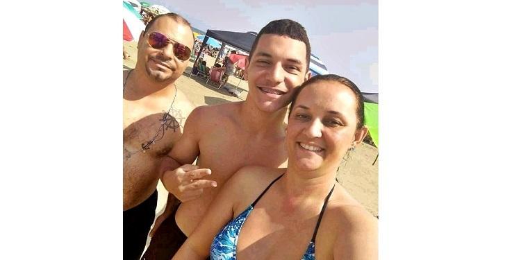 Piauiense e família são encontrados mortos dentro de carro