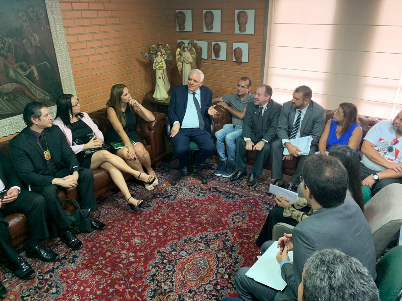 Reunião na Assembléia
