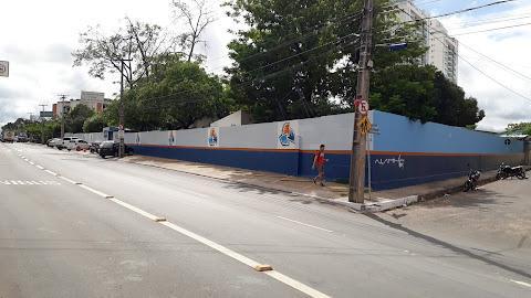 Estudante é atropelada na frente de escola na zona Leste de Teresina