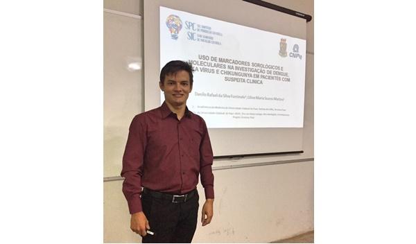 Danilo apresentou a pesquisa no XIX SPC & XVIII SIC 2019