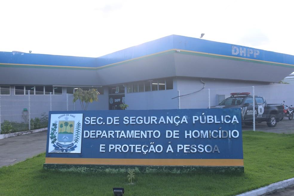 Delegacia de Homicídios investiga as mortes