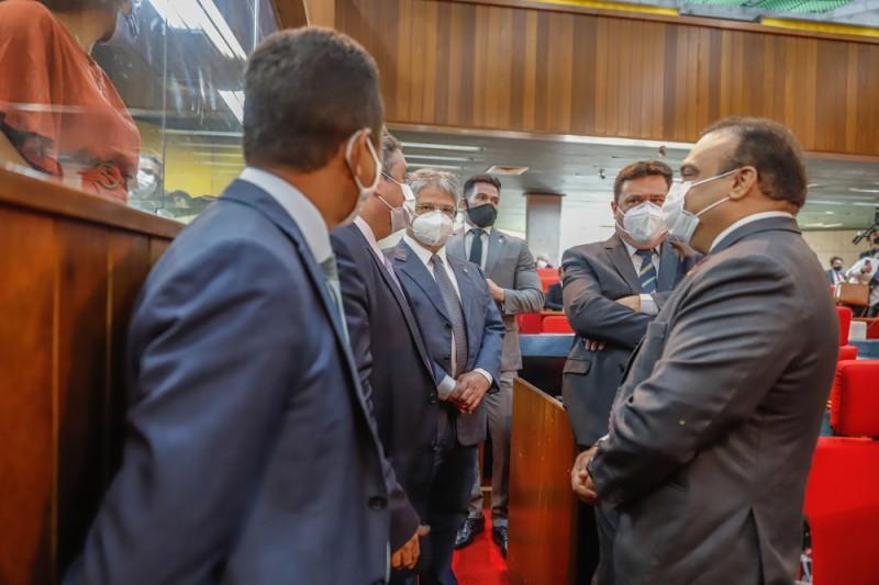Deputados em plenário