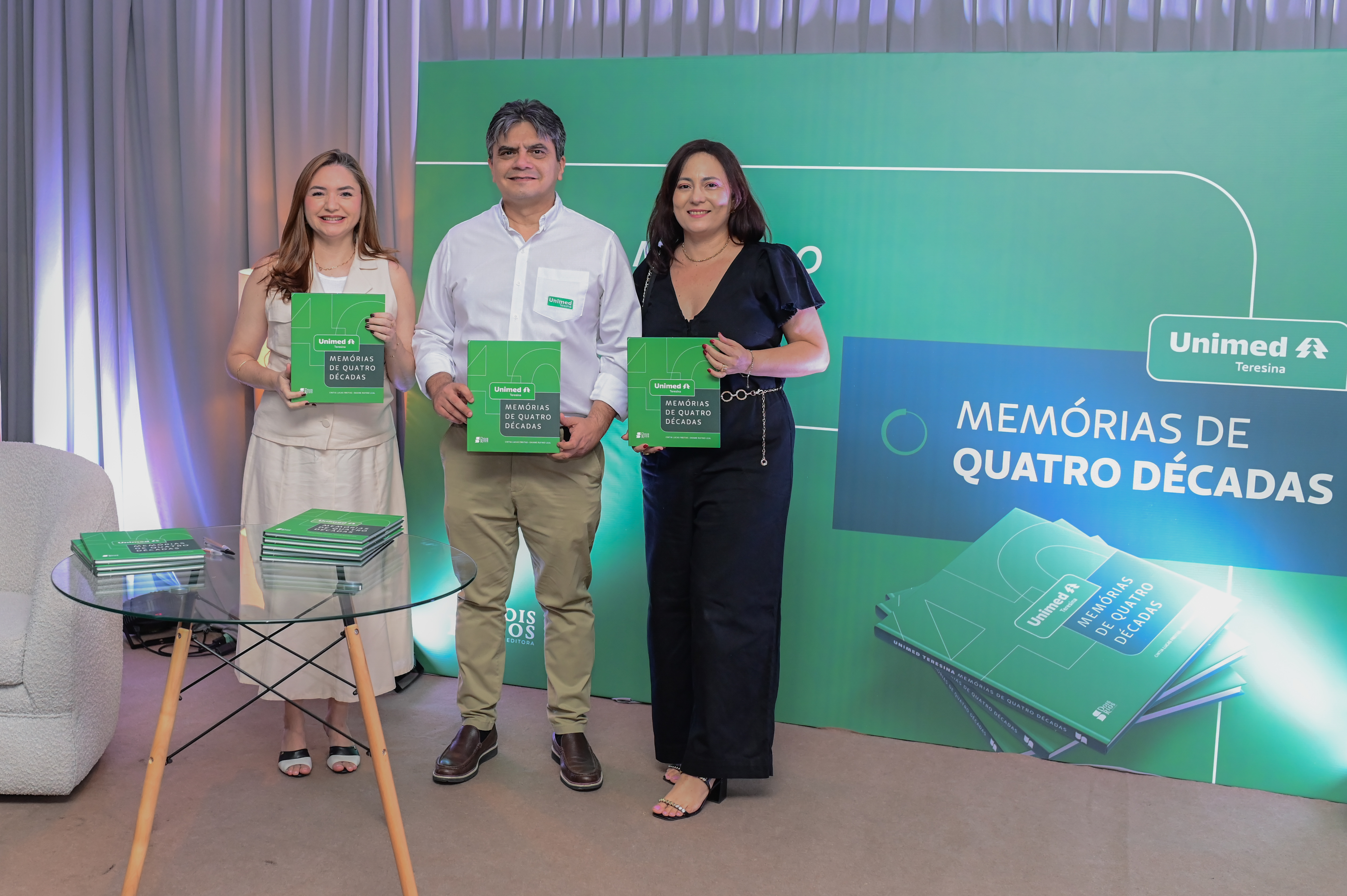 Editora Dois Rios lança o livro "Unimed Teresina: Memórias de Quatro Décadas"