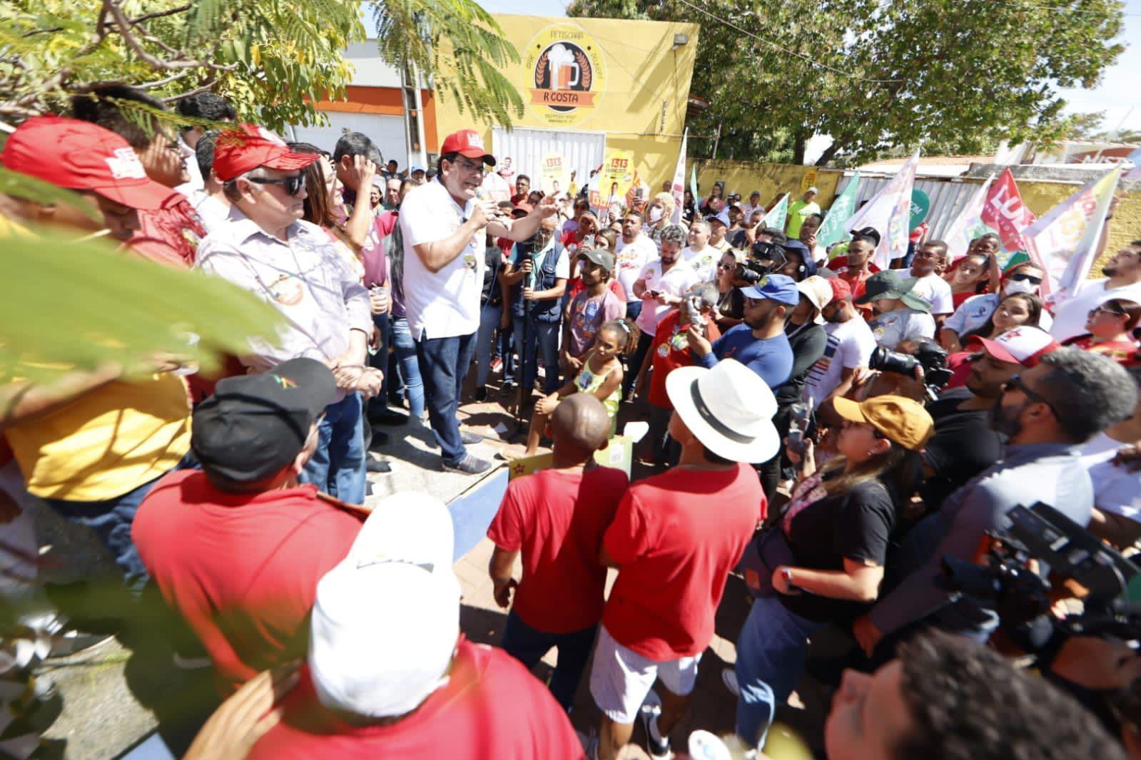 Rafael e Wellington realizam caminhada em Amarante