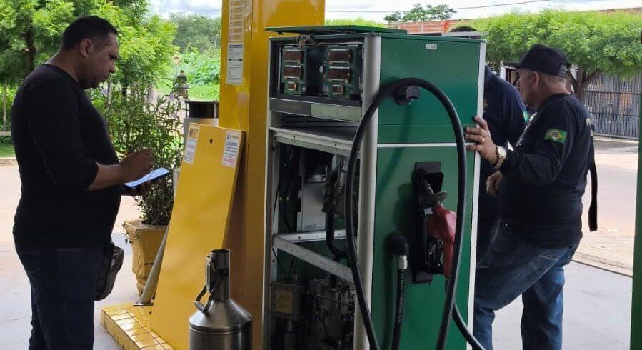 Posto de combustíveis na cidade de José de Freitas