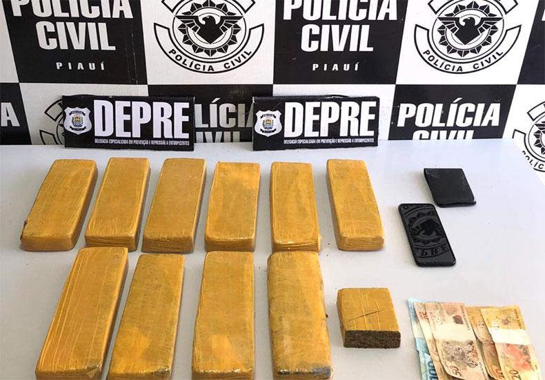 Homem é preso com 10 kg de maconha escondidos em lagoa