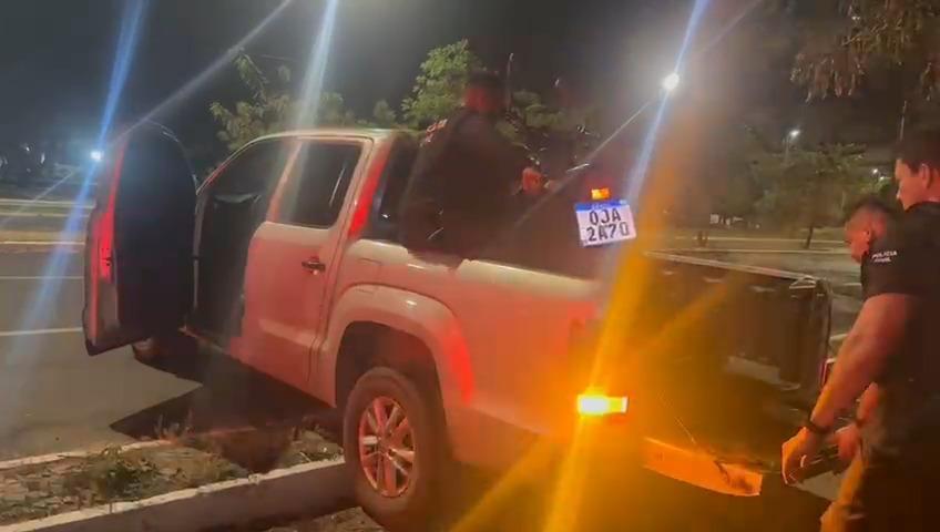 Duas motocicletas também foram apreendidas durante a blitzen