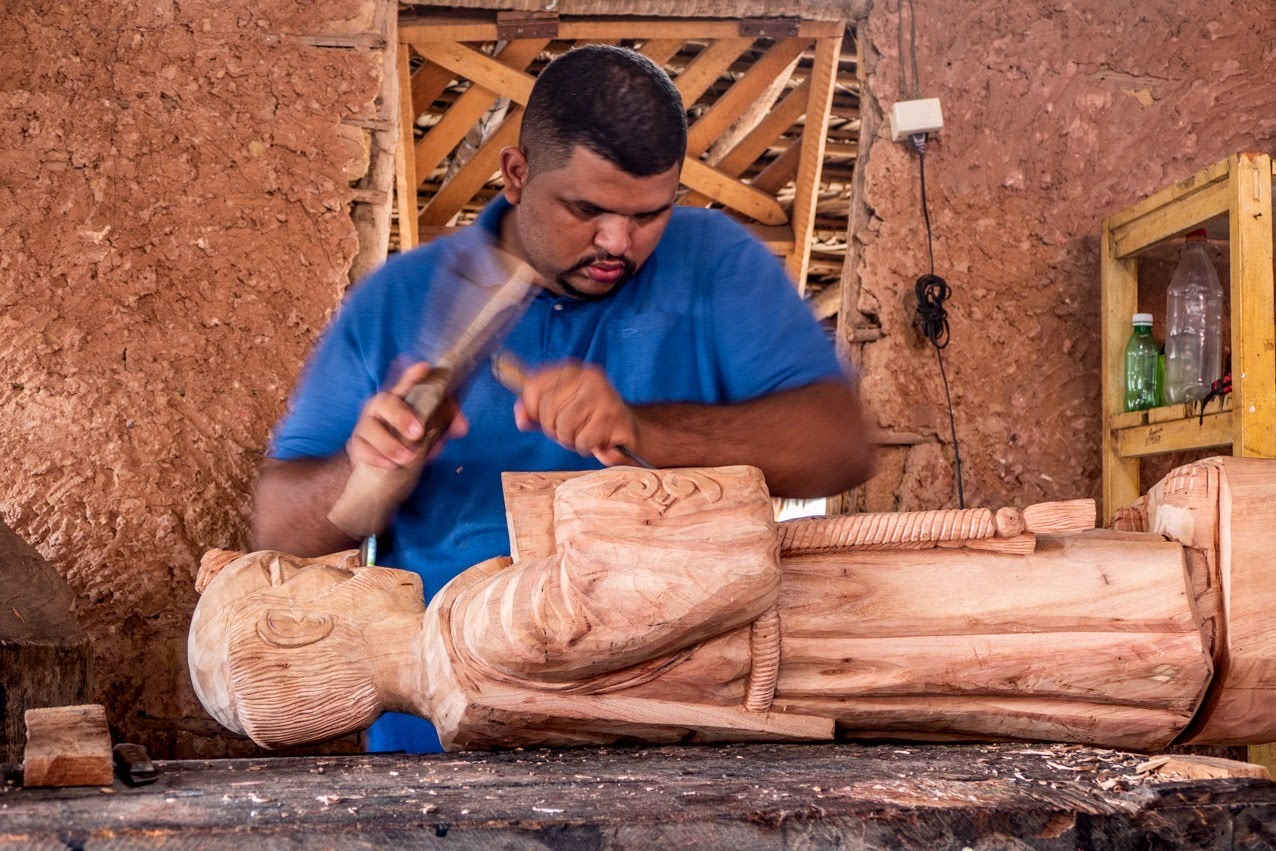 Artesanato religioso é destaque na Semana Santa e garante renda para artesãos do Piauí