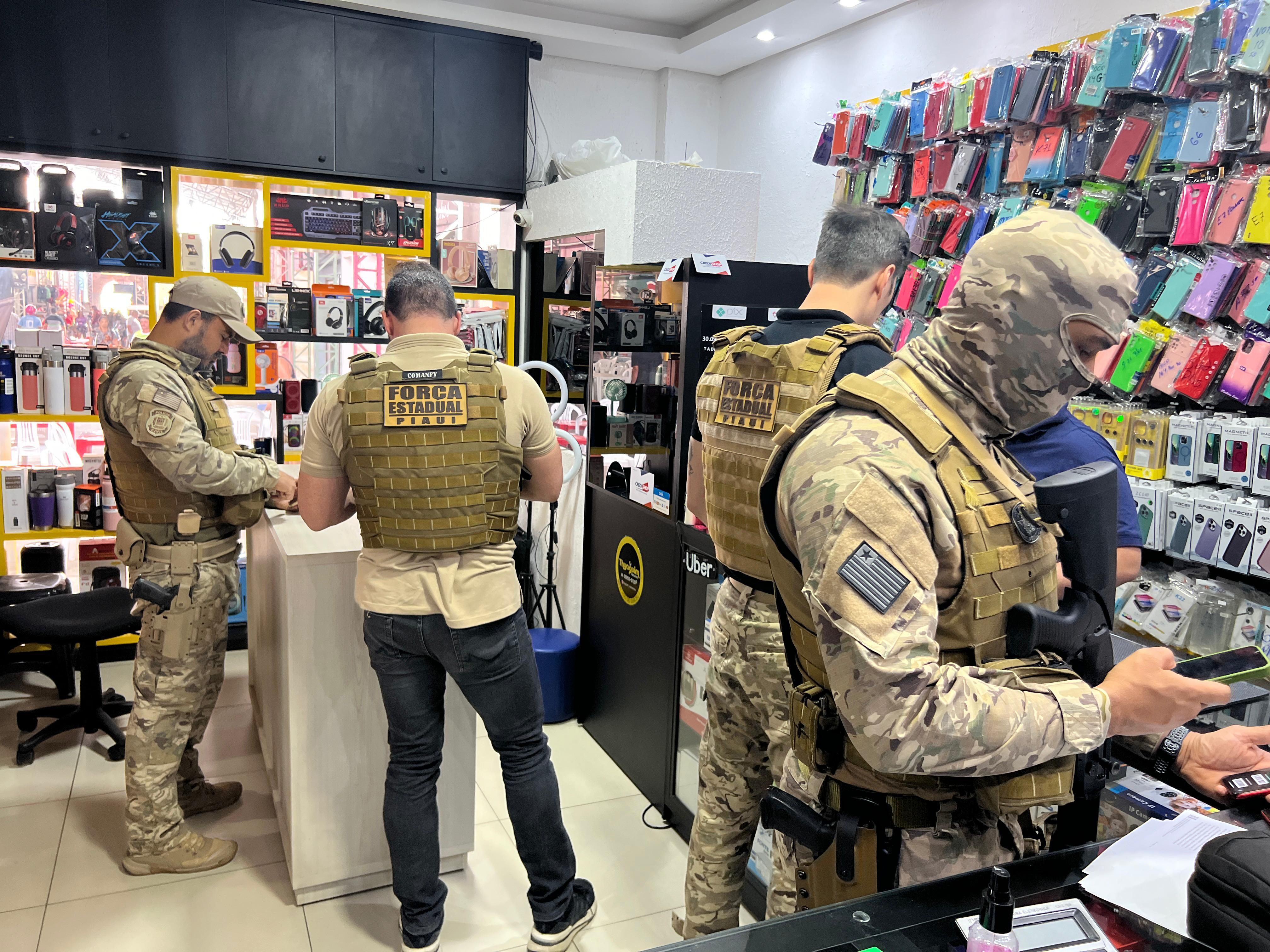 Loja tem atividades suspensas por comercializar celulares roubados em Teresina