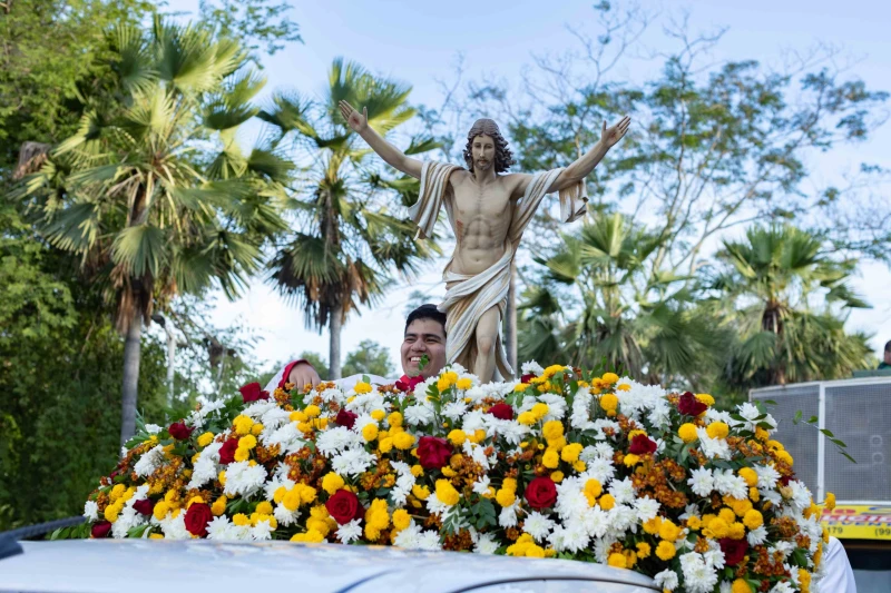 "Teresina Ressuscita com Cristo" reúne fiéis na celebração da Páscoa neste domingo (05)