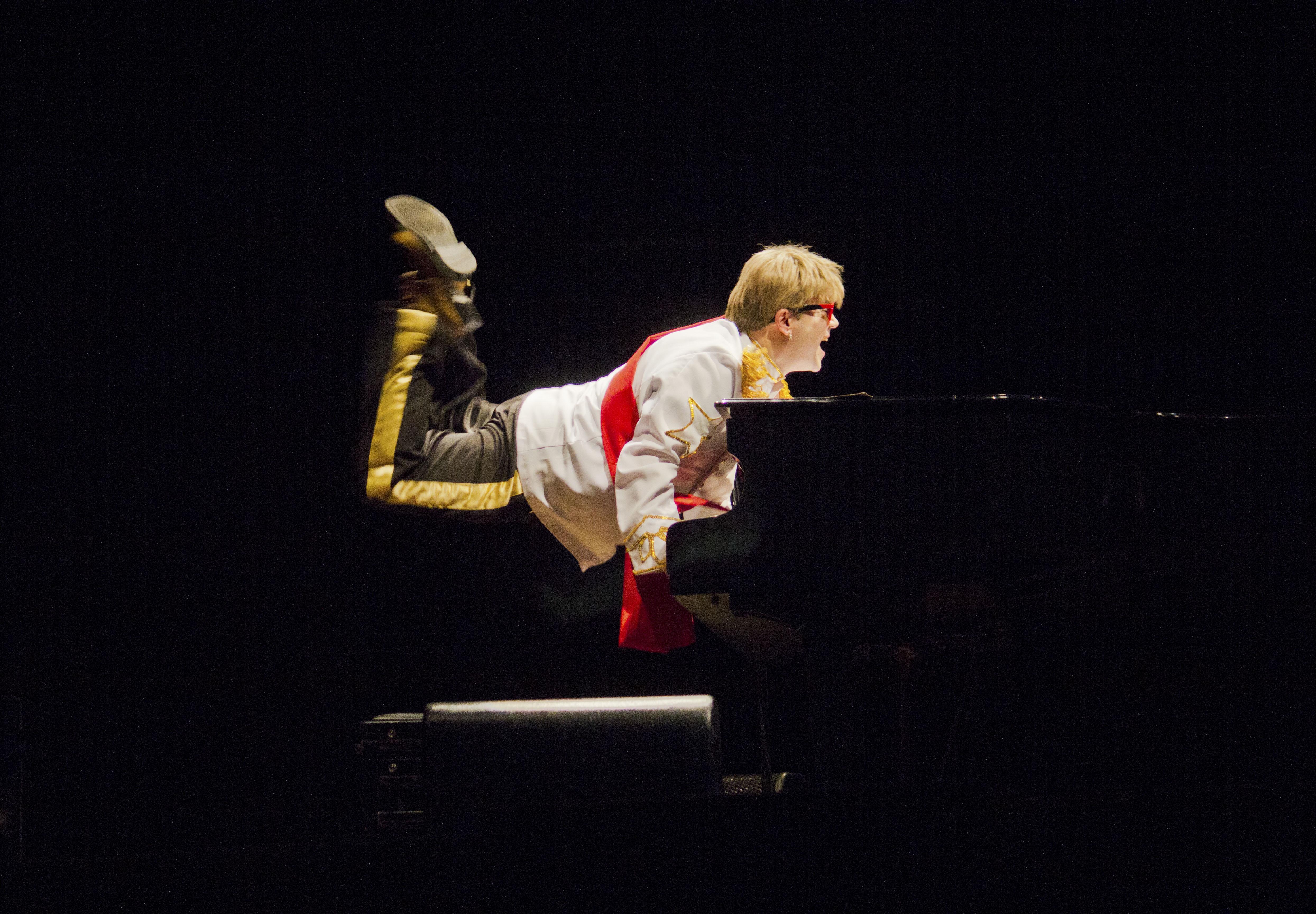 Elton John Cover