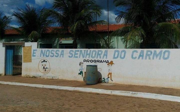 U.E. Nossa Senhora do Carmo, onde trabalha a professora Narcisa em Barra d'Alcântara