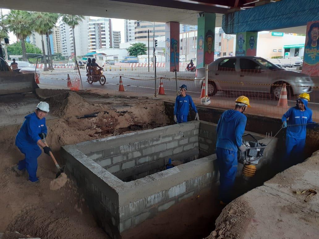 Obra para implantação da adutora Centro-Leste