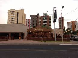 Restaurante FarWes fecha as portas