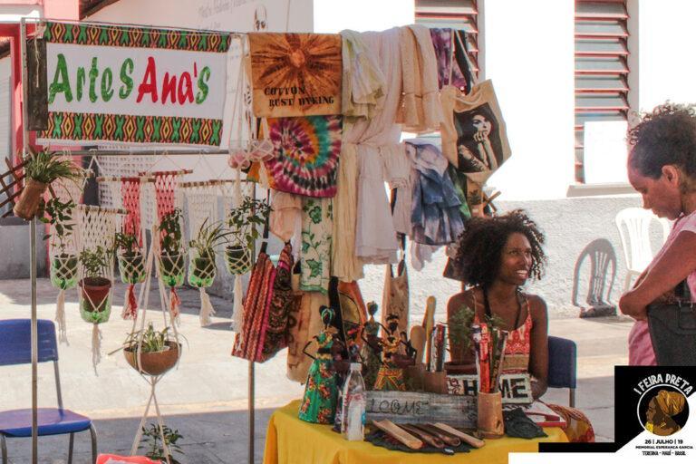 Feira Preta no Memorial Esperança Garcia